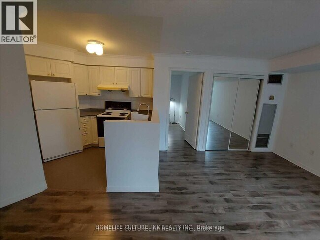 Photo - 18 Pemberton Ave Unit 400