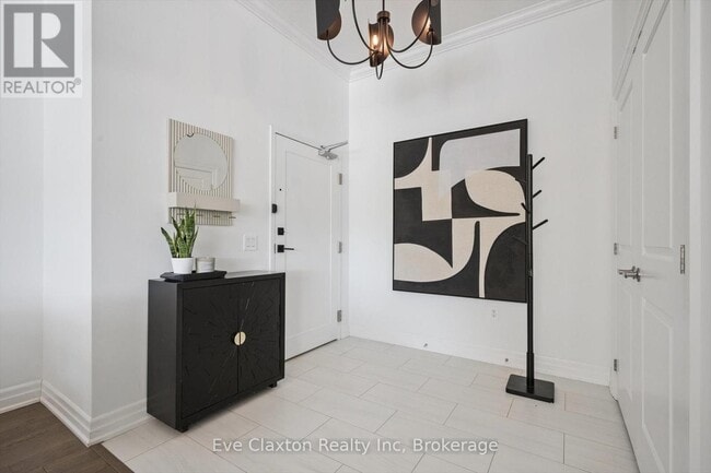 Photo - 1880 Gordon St Unit 204