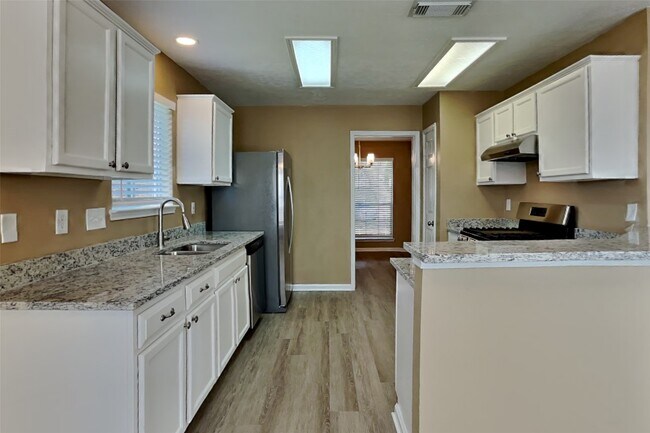 Photo - 2807 Burgess Hill Ct