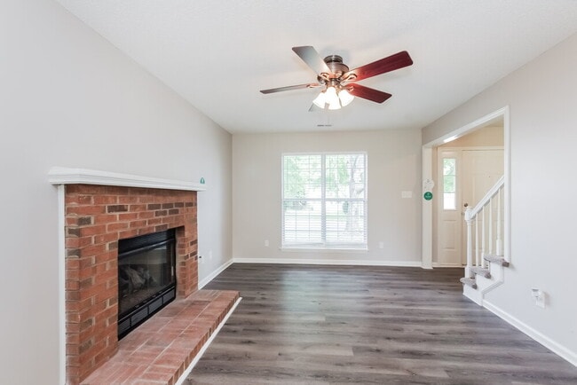 Photo - 7304 Hethersett Ln