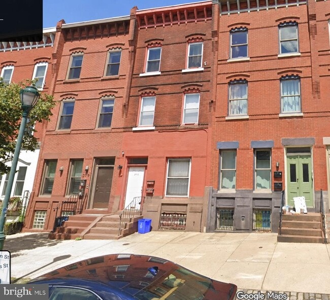 Building Photo - 2917 W Girard Ave