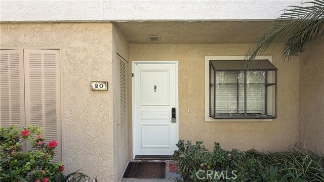 Building Photo - 20 Lakepines