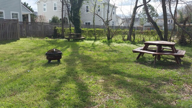 Photo - Coming soon! 1 bedroom apartment in EASTPORT!