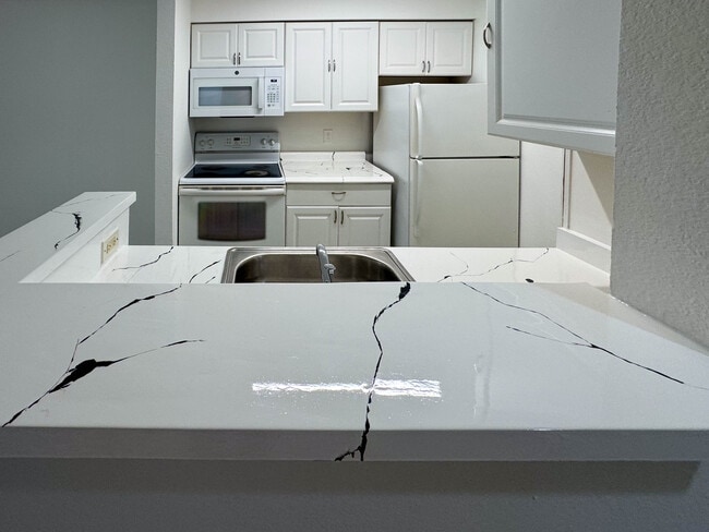 Photo - 2866 S University Dr Unit #5107