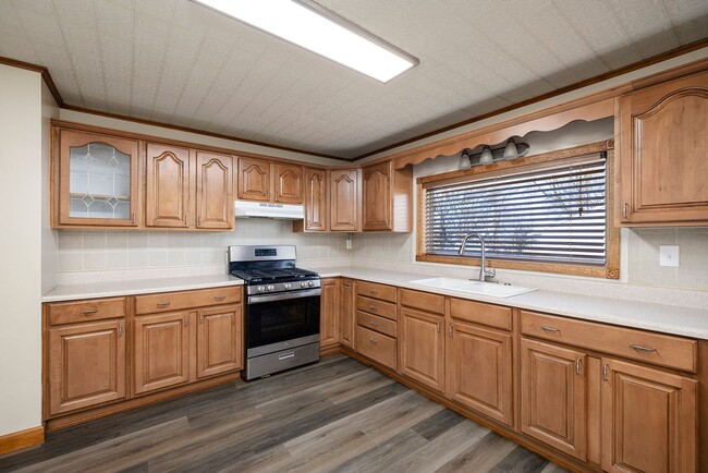 Photo - 3 bed / 1.5 Bath Home!