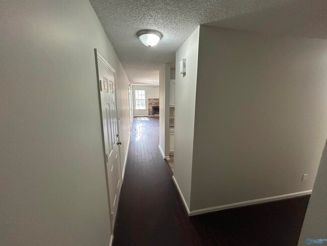 Photo - 109 Portal Ln