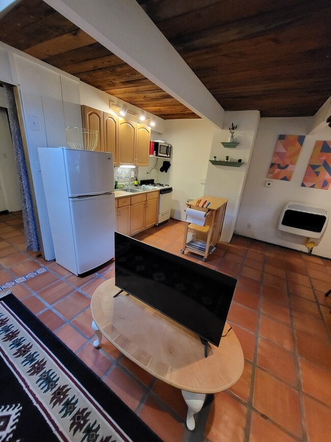 Photo - 228 16th St NW