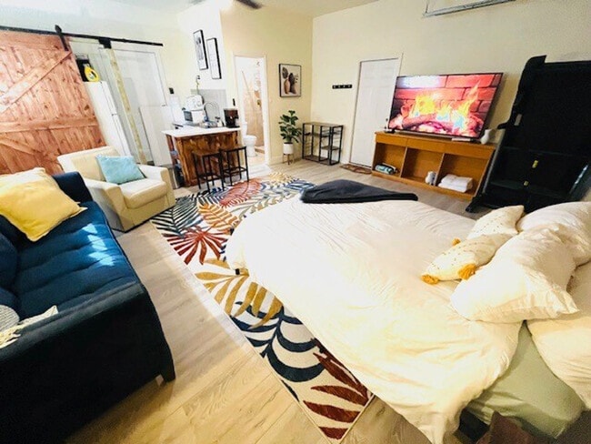 Photo - 507 NE 34th St Unidad ID1231716P