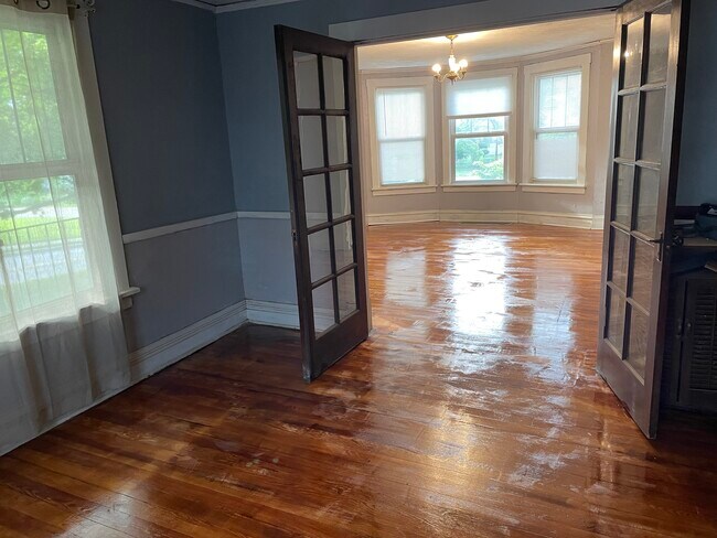 Photo - 1439 Grant Rd Casa