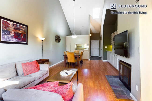 939 Laurel St Unit SI FL1-ID1608