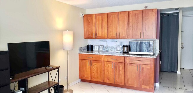 Furnished Studio in Island Colony Waikiki - Furnished Studio in Island Colony Waikiki Casa