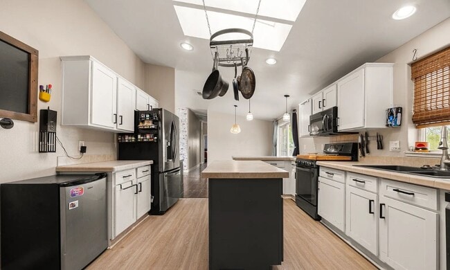 Photo - Cozy Solar Powered 3 bed 2 bath Home