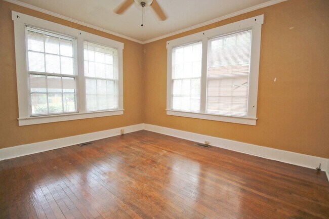 Photo - PRE-LEASE for July 2026 - 5 Bedroom, 2.5 B...