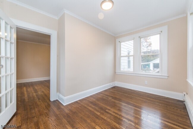 Photo - 72 Claremont Ave