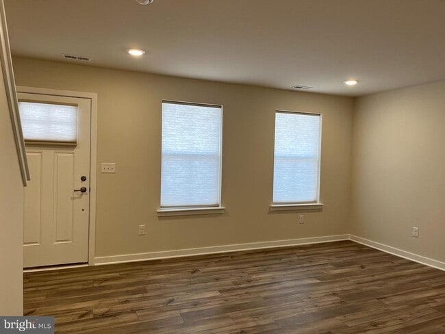 Photo - 40 Anderson Dr