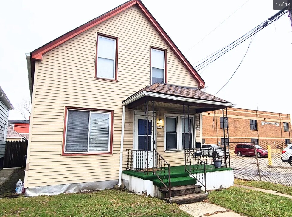 Photo - 11326 Saint Aubin St
