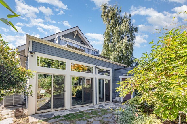 Photo - Sunset Hill Home