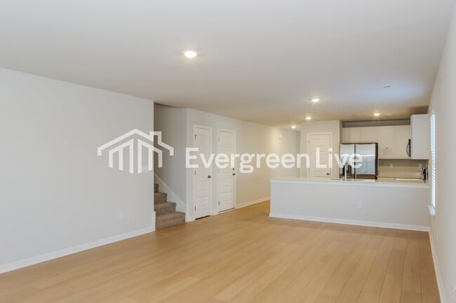 Photo - 22629 Dashwood Ln