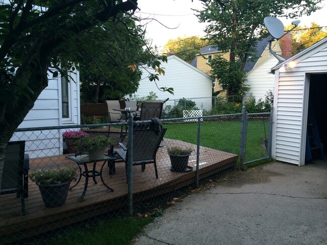 Photo - 2128 Monroe Ave NW