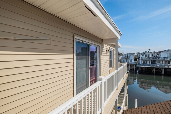 Photo - 69 N Harrisburg Ave