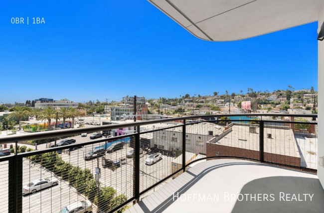 Photo - 3450 W 43rd St Unidad 211