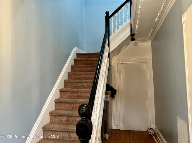 Photo - 1528 Wyoming Ave