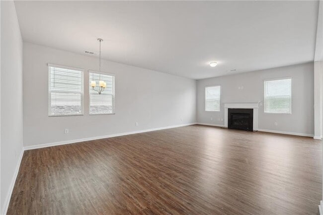 Photo - 12 Windover Wy