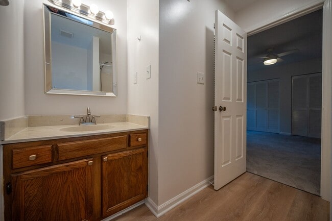 Photo - Beautifully Updated 2-Bedroom Condo in Fiv...