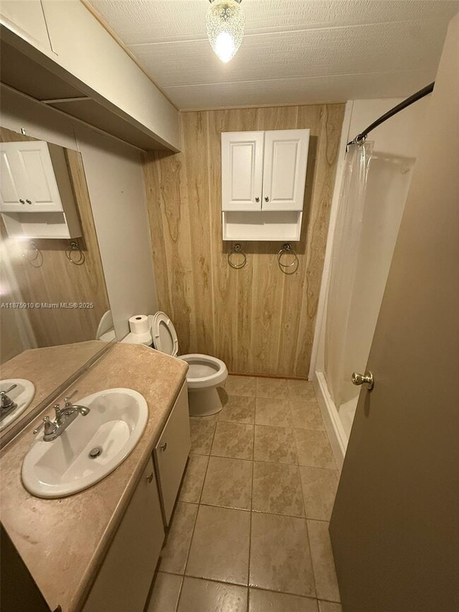 Photo - 342 Heritage