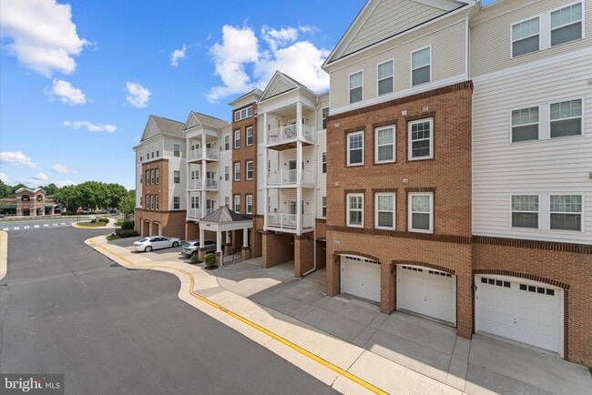43138 Stillwater Terrace Unit 305