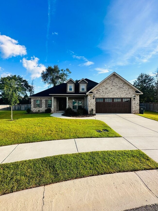 Photo - 103 Warkhawk Ct - Stunning Kathleen Rental