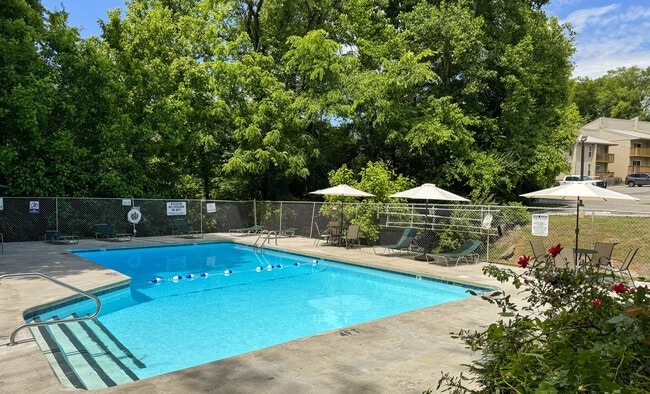 Photo - Cedar Ridge Apartments