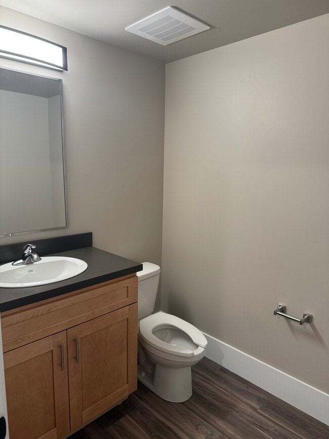 Photo - Tandem Ventures Unit 304