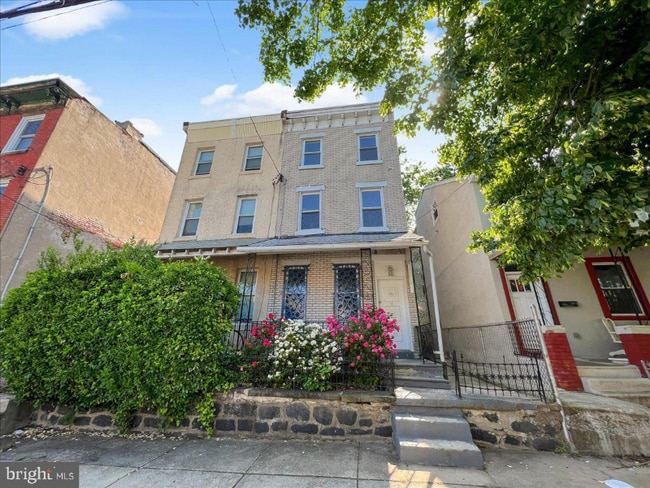 Building Photo - 657 N 37th St Rental