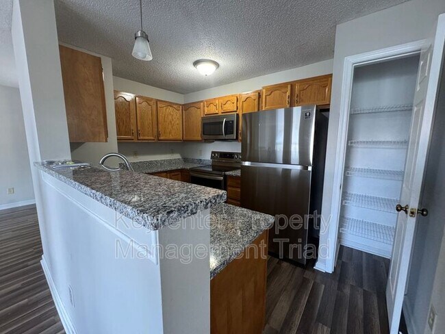 Photo - 3646 Morris Farm Dr Unit APT 2C