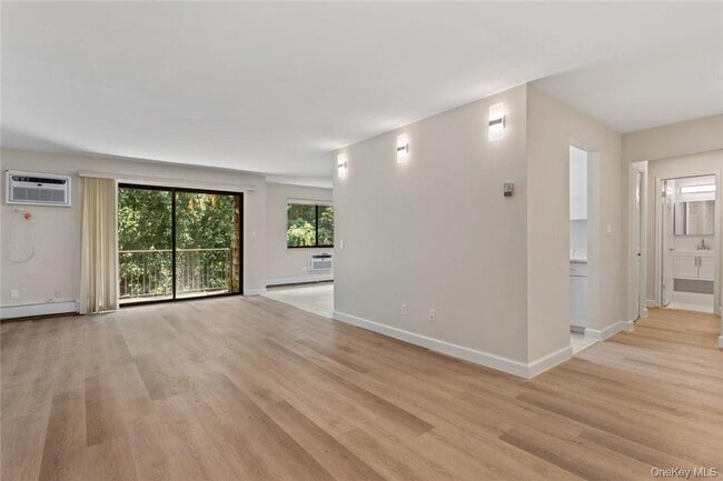 Building Photo - 500 Central Park Ave Unit 144 Rental