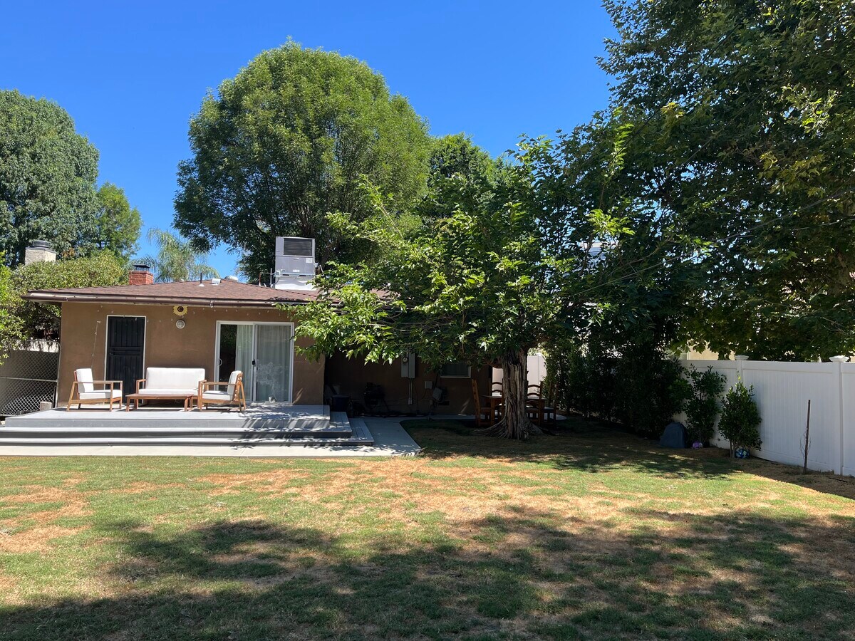 Photo - 21050 Avenue San Luis Unit A