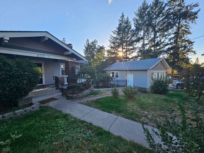 Photo - Beautiful Home on South Hill