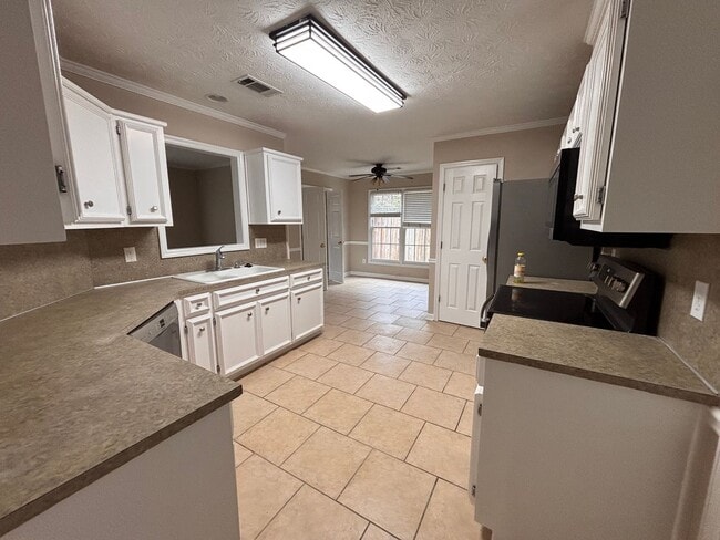 Photo - Executive Rental with Pool and Fenced yard