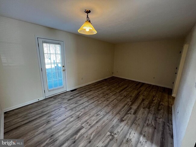 Photo - 219 Sherando Cir