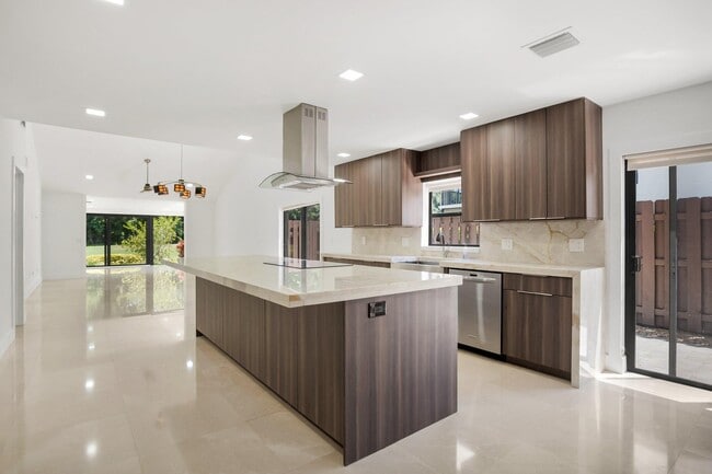 Photo - 21922 Cypress Dr