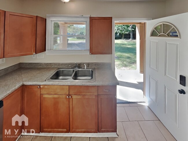 Photo - 2632 Shamrock Dr