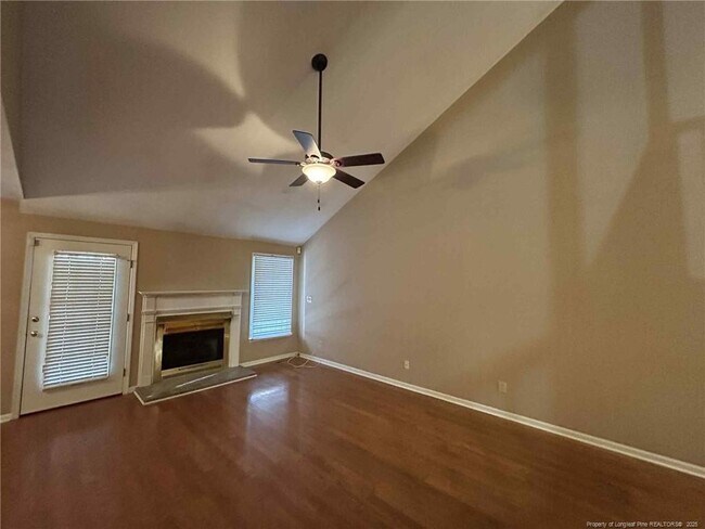 Photo - 2410 Fairfax Pl