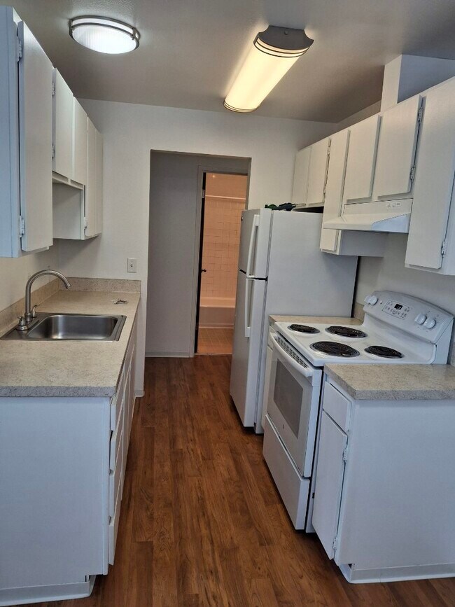 Normandy Apartments