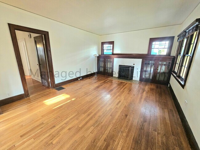 Photo - 223 NE 62nd Ave