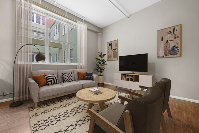 Photo - ReNew on Stout