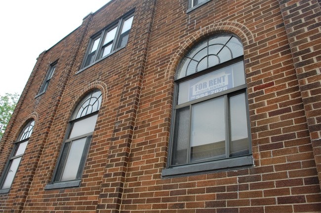 Photo - 92 W Union St Unidad A