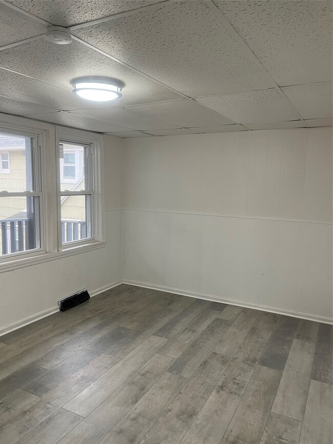 Photo - 223 Squires Ave