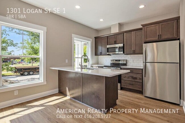 Photo - 1301 Logan St SE