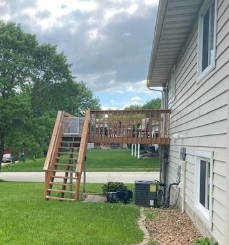 deck in back - 3918 Huntington Ln NW